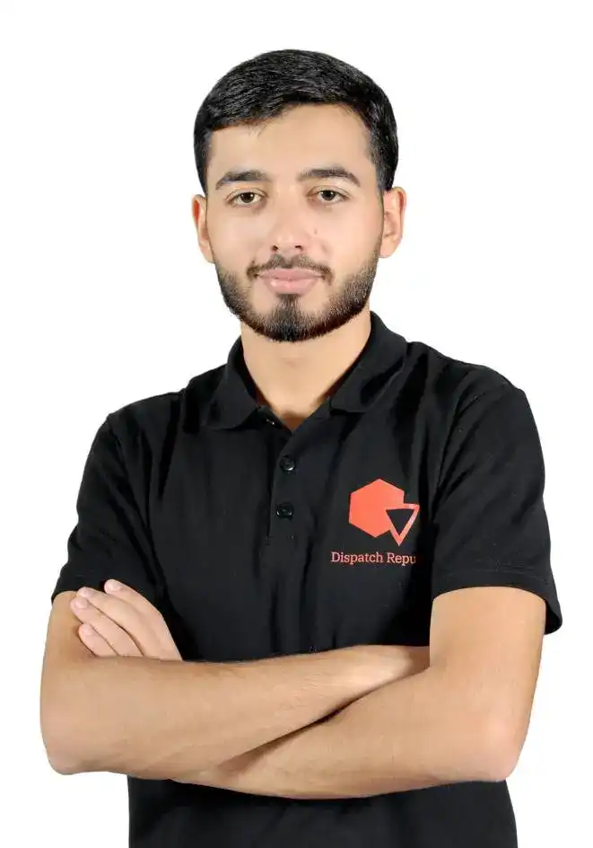 Freight coordinator at truck dispatch company, providing reliable hotshot dispatch solutions